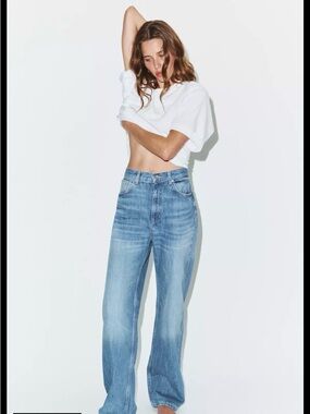 ZARA: High Rise Full Length Jean